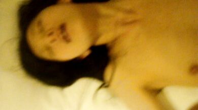 《台湾情侣泄密》台南贫乳妹和小男友酒店偷情被曝光 (2)